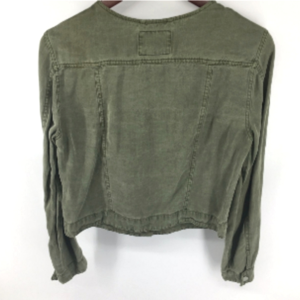 Sanctuary Olive Army-Utility Cropped Lightweight Jacket (EUC Small) - Picture 3 of 5